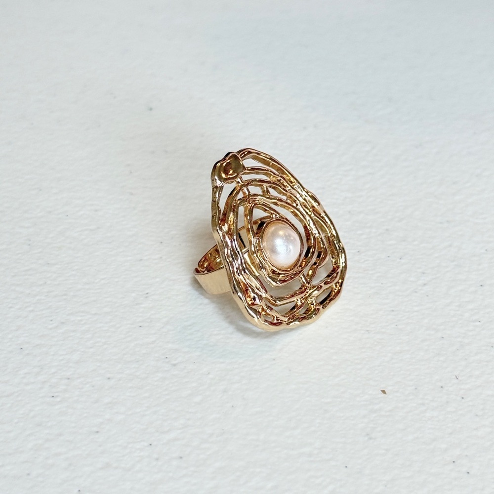 Gold Pearl Statement Ring - Elegant Women's Fashion Jewelry’s - Picture 10 of 10